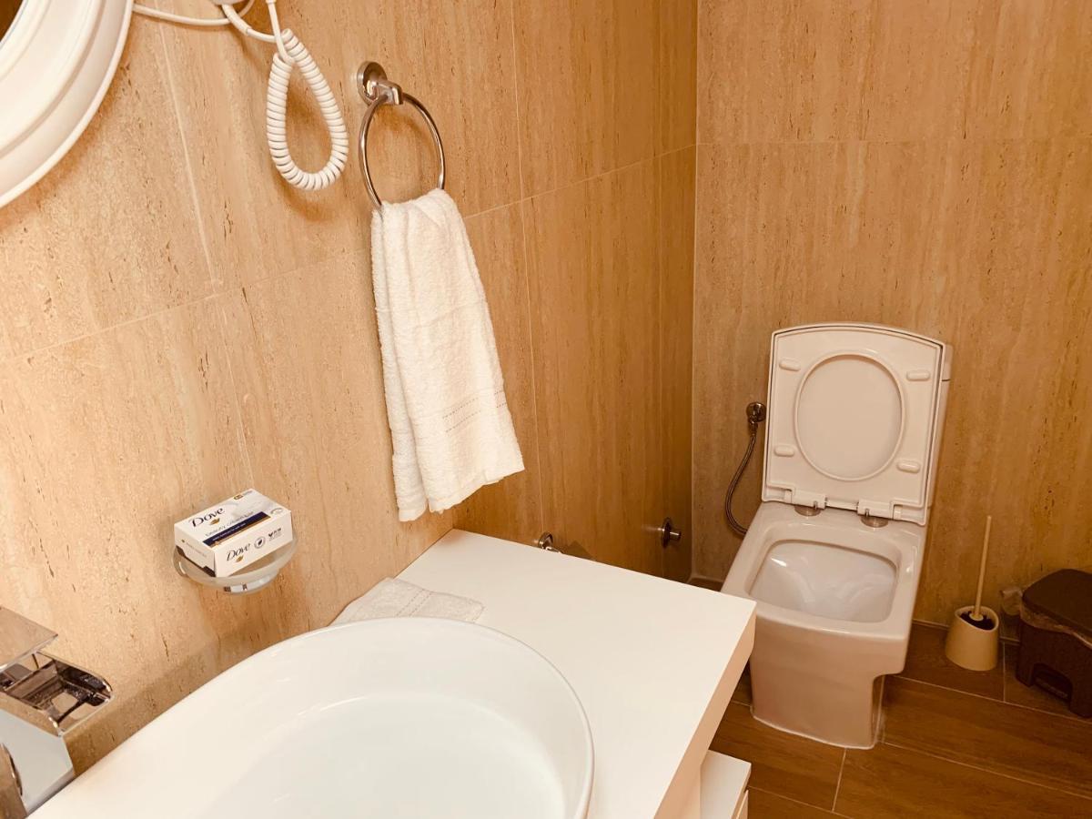Auto Tana Guest House Tirana Bagian luar foto