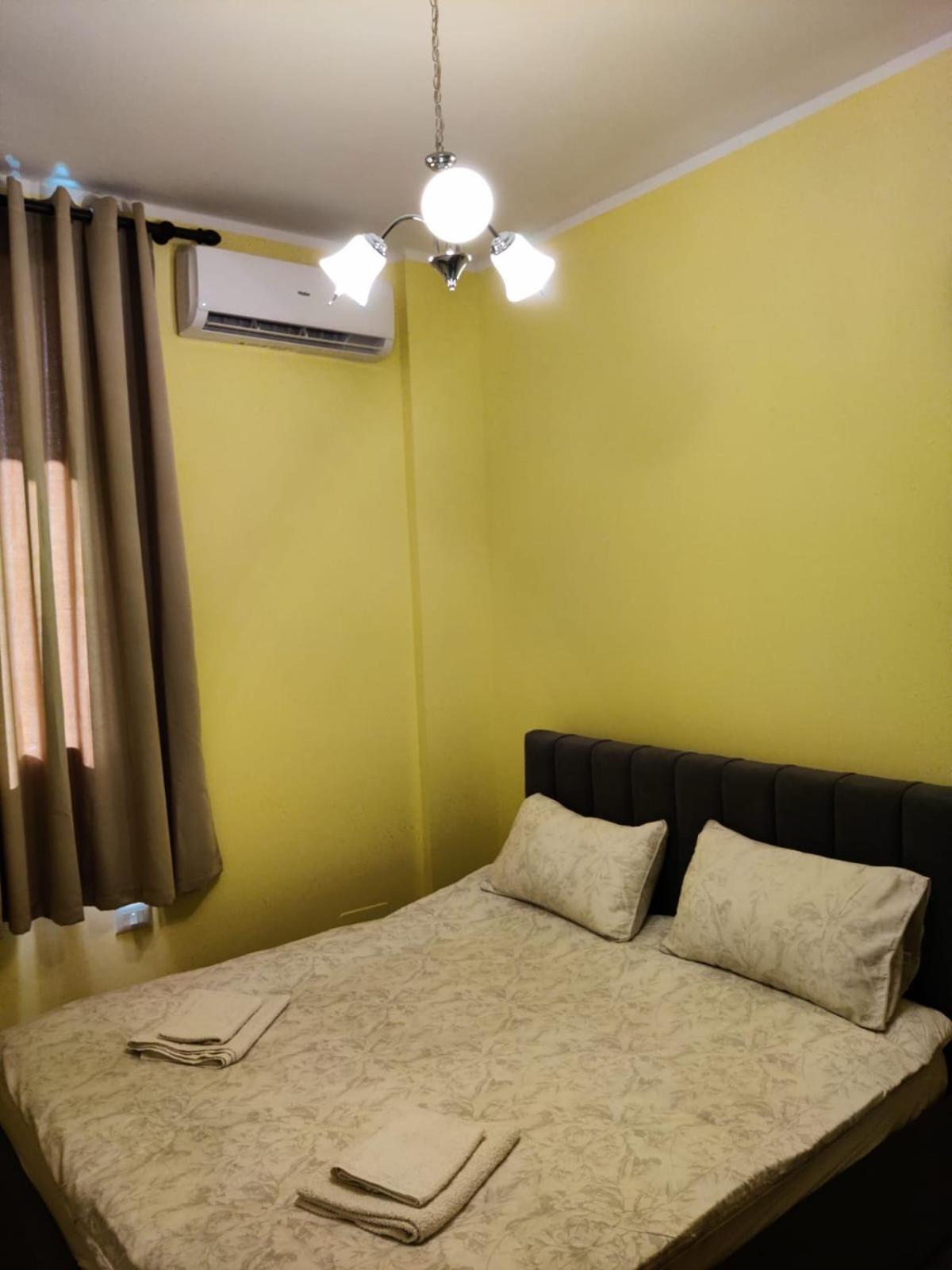 Auto Tana Guest House Tirana Bagian luar foto